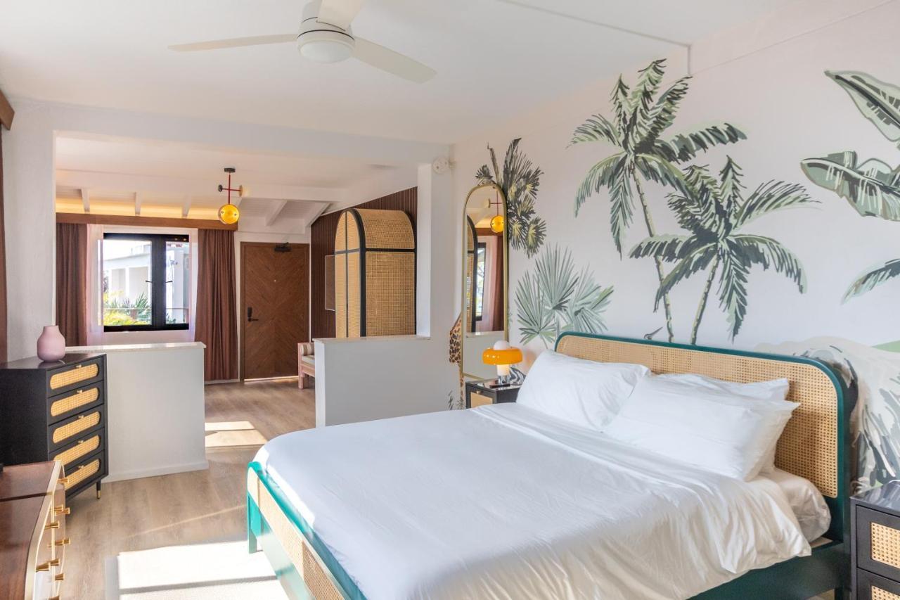 The Pink Palm Hotel - Adults Only Σαρλότ Αμαλί Εξωτερικό φωτογραφία