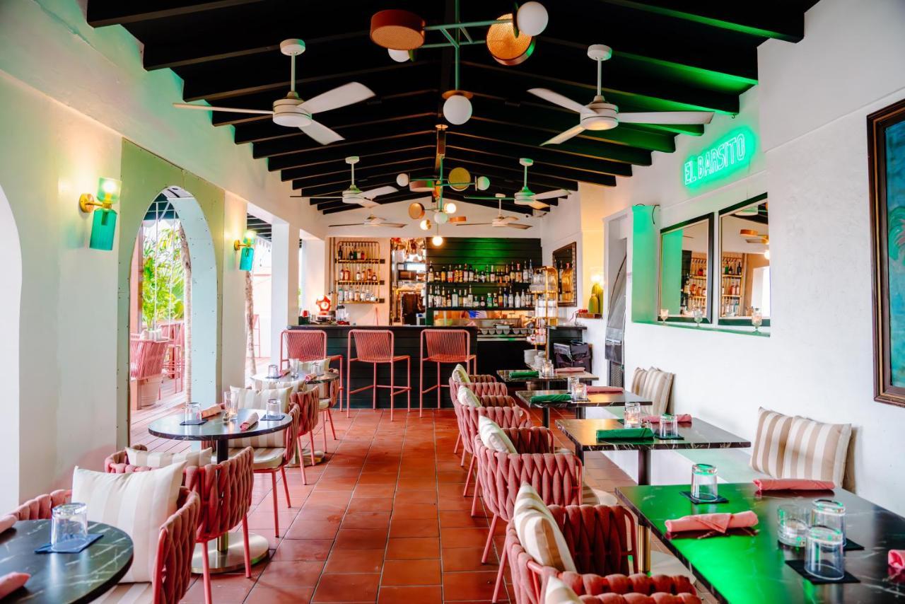 The Pink Palm Hotel - Adults Only Σαρλότ Αμαλί Εξωτερικό φωτογραφία