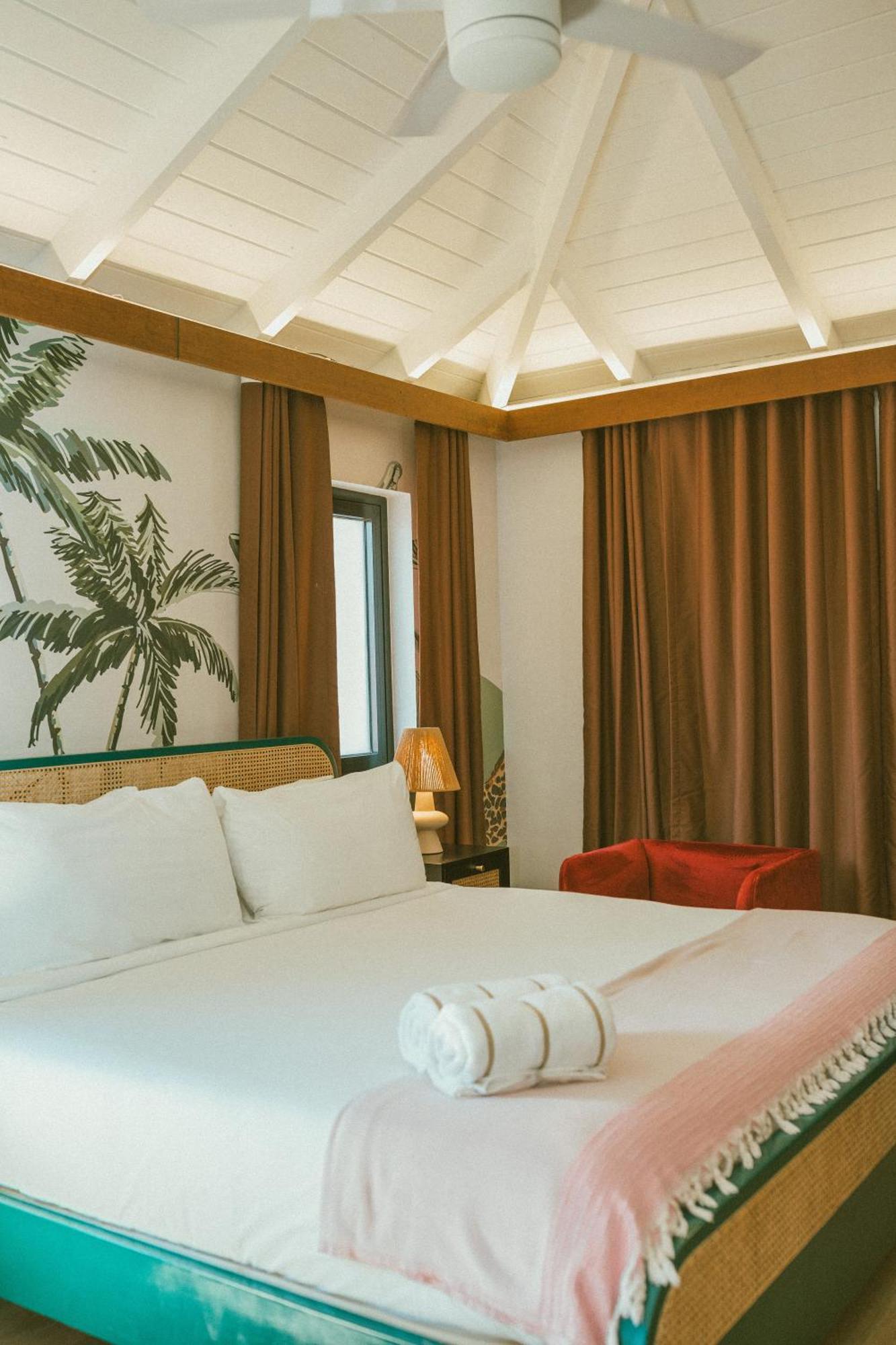 The Pink Palm Hotel - Adults Only Σαρλότ Αμαλί Εξωτερικό φωτογραφία